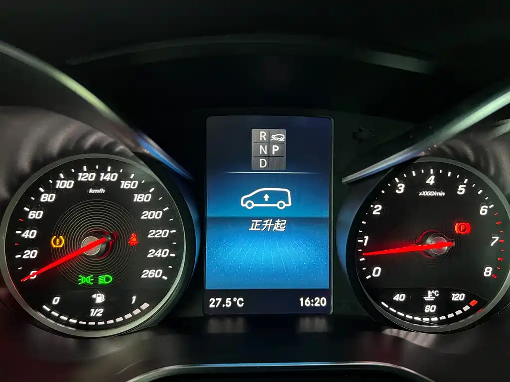 Mercedes-Benz V-Class 2022 V 260 Pilot Edition купить на сайте DeffCars