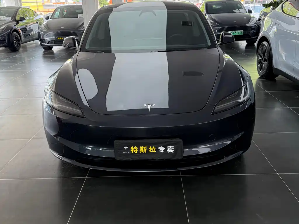 Model 3 2023 rear-wheel drive version купить на сайте DeffCars