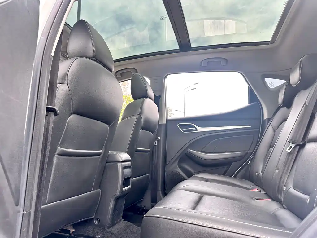 MG ZS 2018 1.5L Automatic Deluxe Edition National V купить на сайте DeffCars