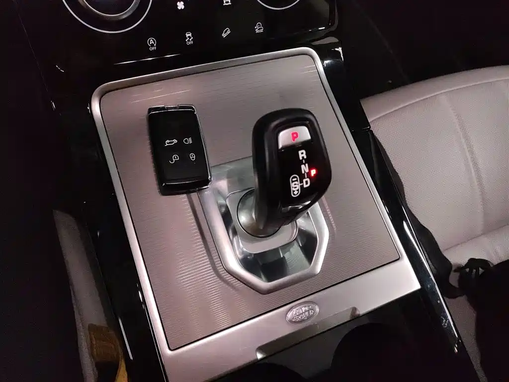 Range Rover Evoque 2020 249PS Youth Edition купить на сайте DeffCars