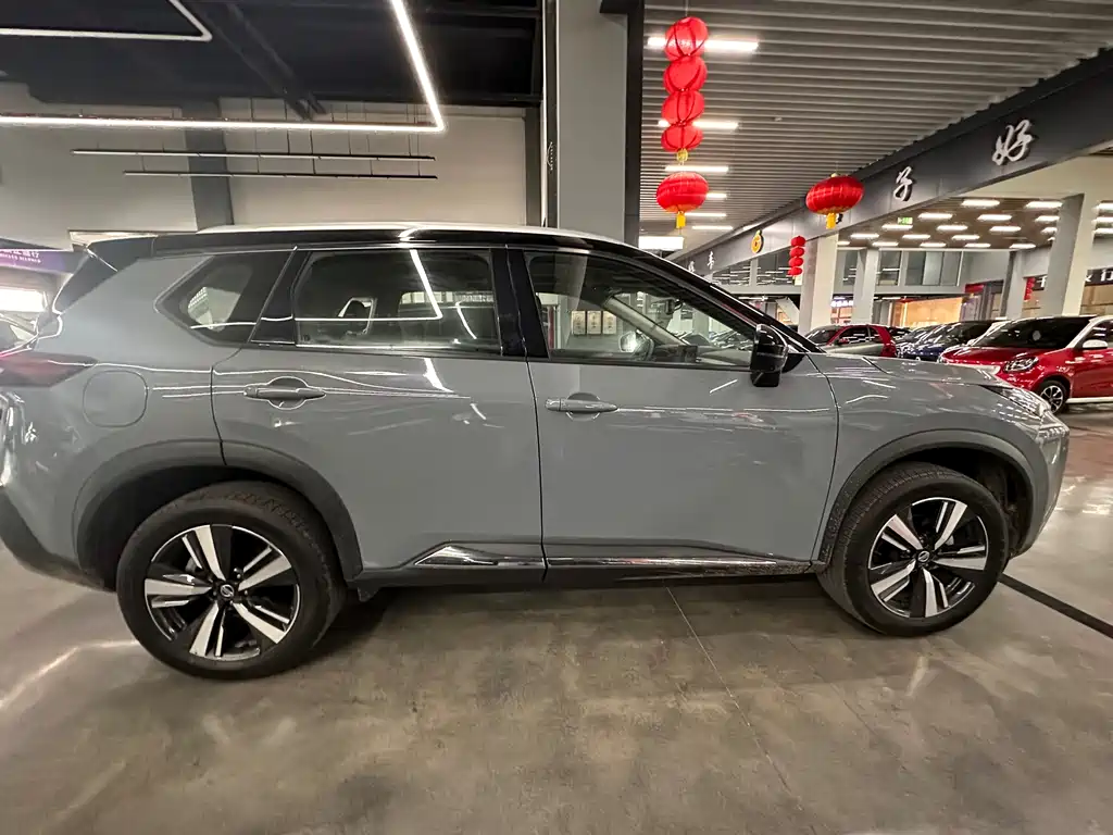 X-Trail 2021 VC-Turbo 300 CVT 4WD Extreme Edition купить на сайте DeffCars