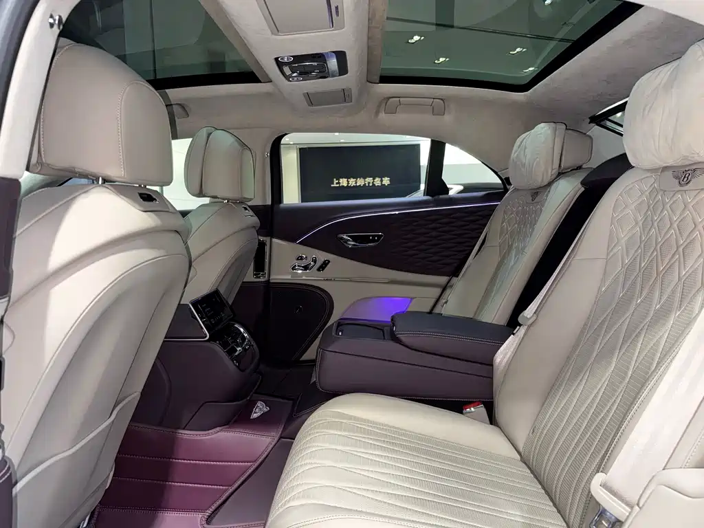 Flying Spur 2023 4.0T V8 Yadu Edition купить на сайте DeffCars