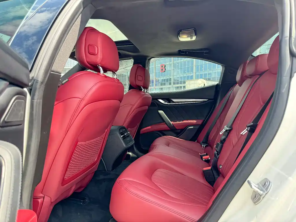Ghibli 2019 3.0T Deluxe Edition National V купить на сайте DeffCars