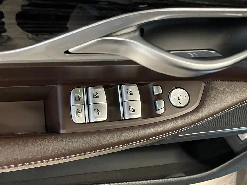 BMW 7 Series 2018 730Li Exclusive M Sports Package купить на сайте DeffCars
