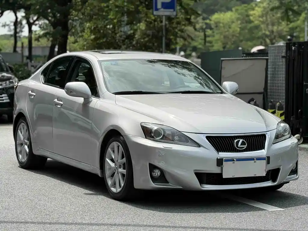 Lexus IS 2011 250 Dynamic Edition купить на сайте DeffCars
