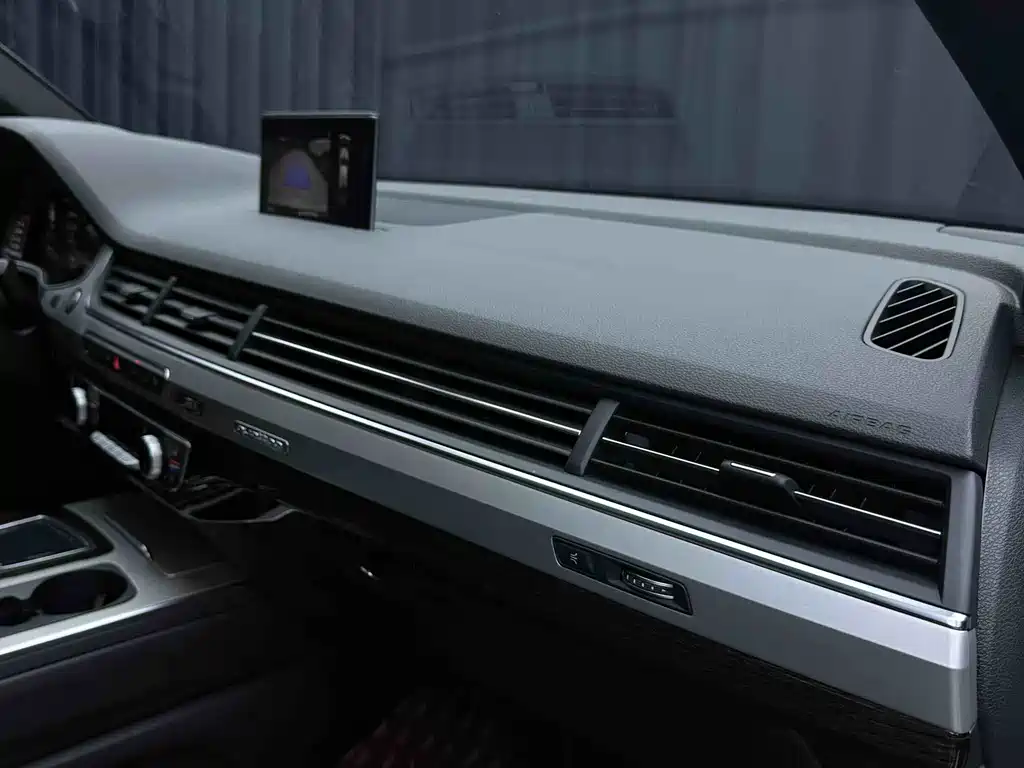 Audi Q7 2016 45 TFSI S line sports model купить на сайте DeffCars