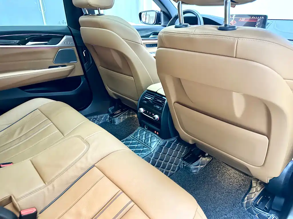 BMW 6 Series GT 2022 630i M Sports Package купить на сайте DeffCars
