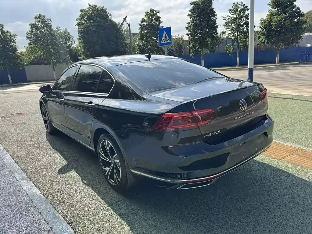 Magotan 2020 330TSI DSG luxury model купить на сайте DeffCars