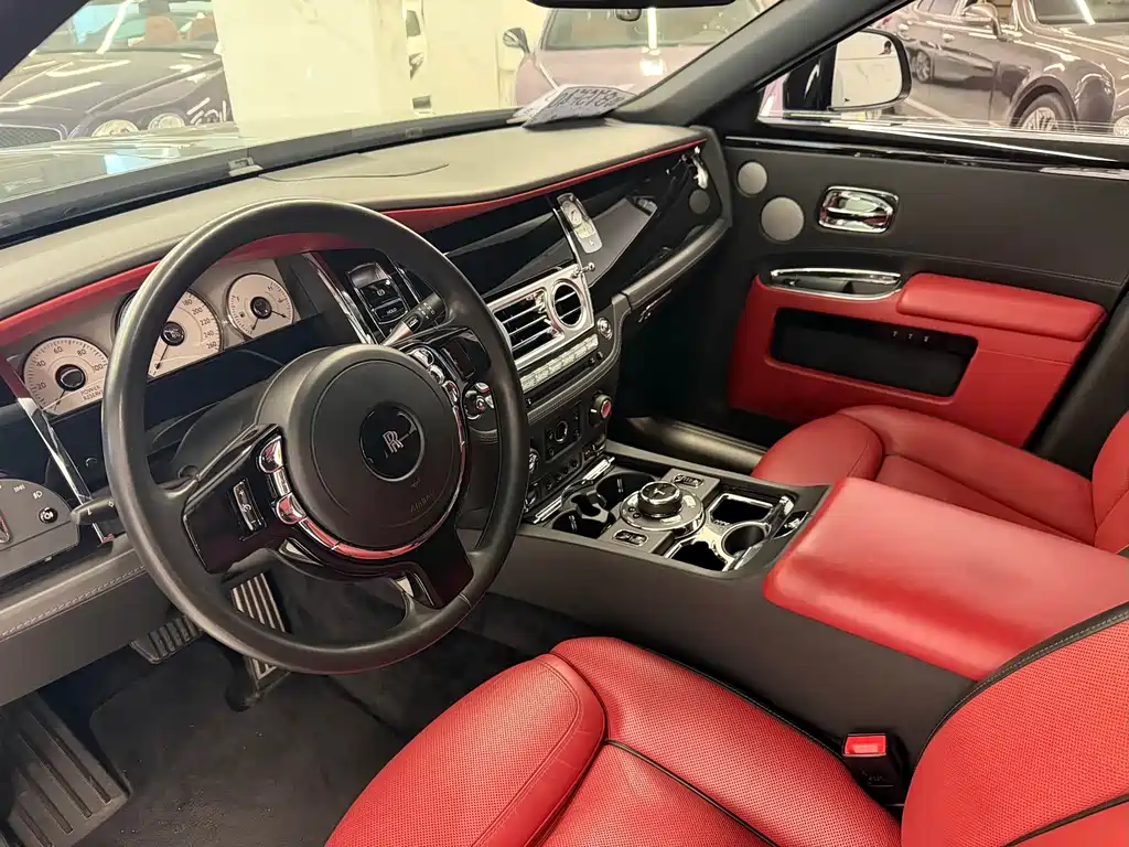 Ghost 2018 6.6T long wheelbase version купить на сайте DeffCars