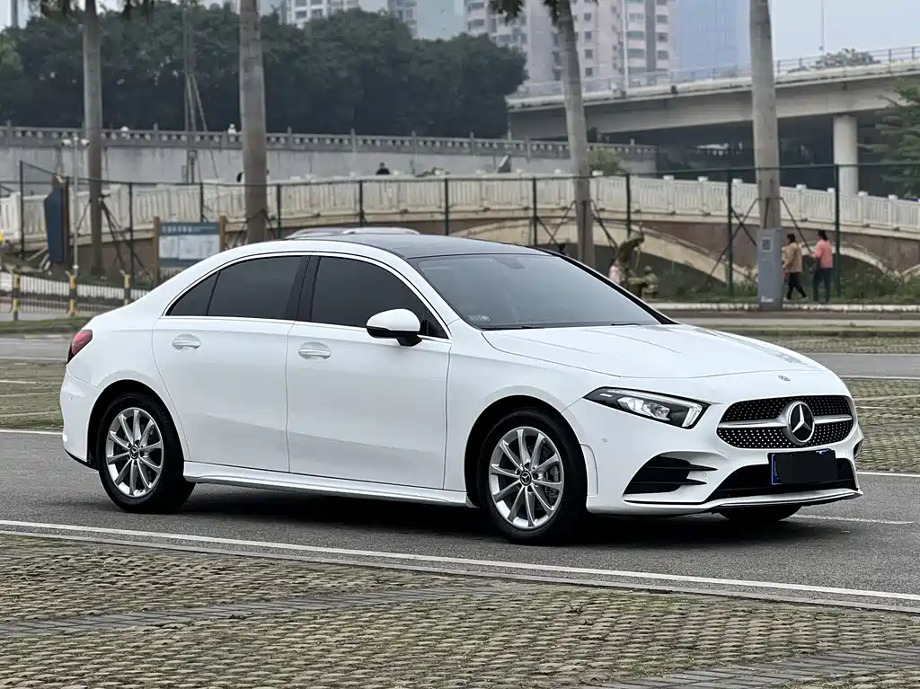 Mercedes-Benz A-Class 2020 A 200 L Sports Sedan купить на сайте DeffCars