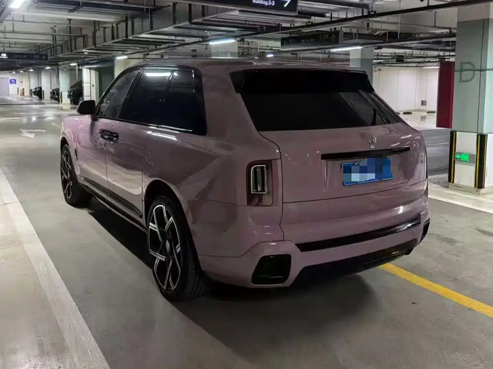 Cullinan 2018 five-seater version купить на сайте DeffCars