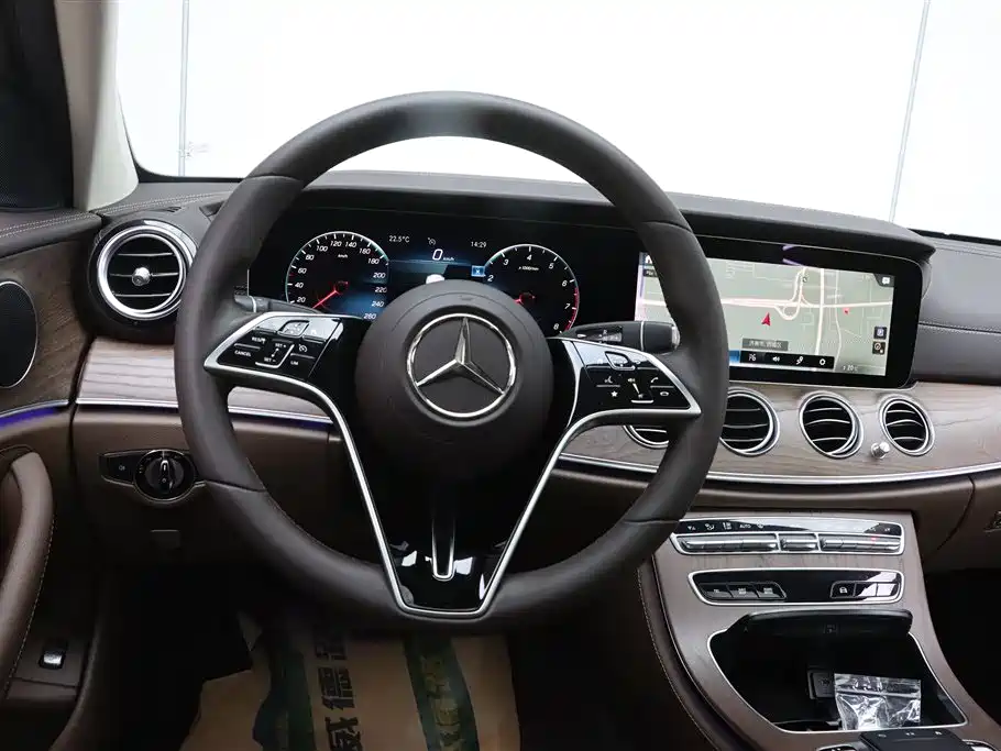 Mercedes-Benz E-Class 2021 facelift E 300 L fashionable model купить на сайте DeffCars