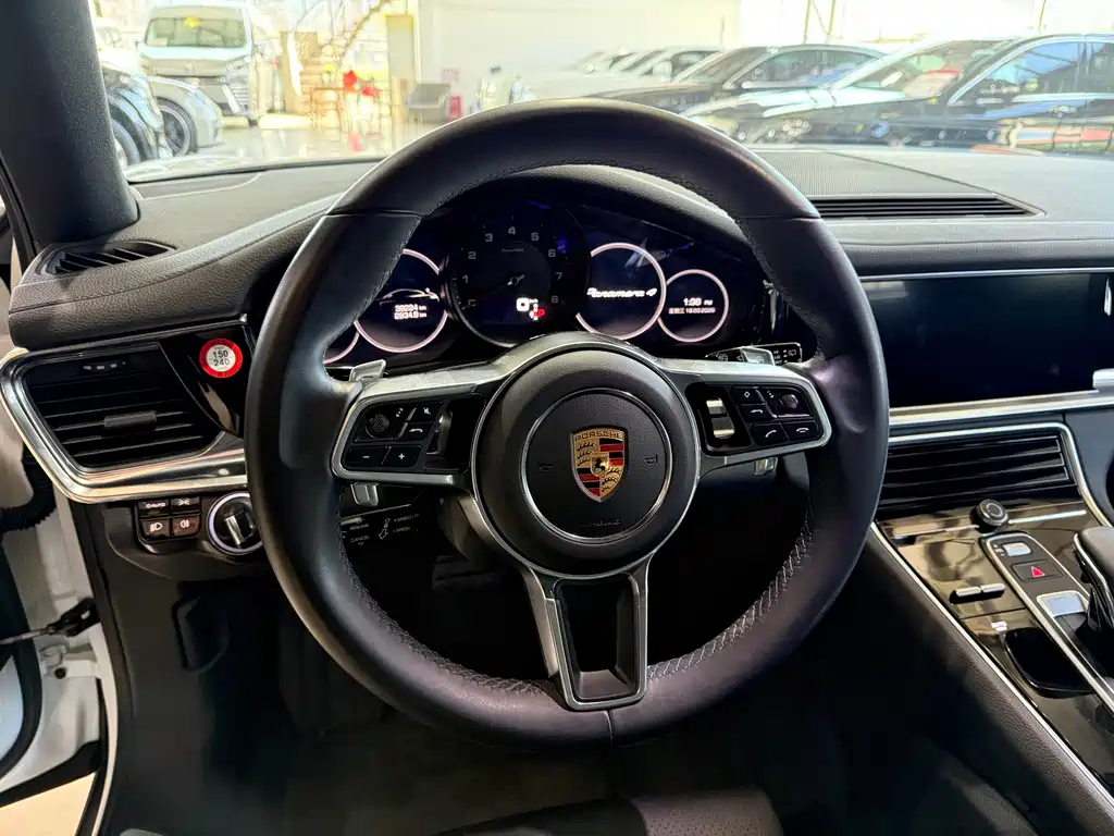 Panamera 2017 Panamera 4 Sport Turismo 3.0T купить на сайте DeffCars