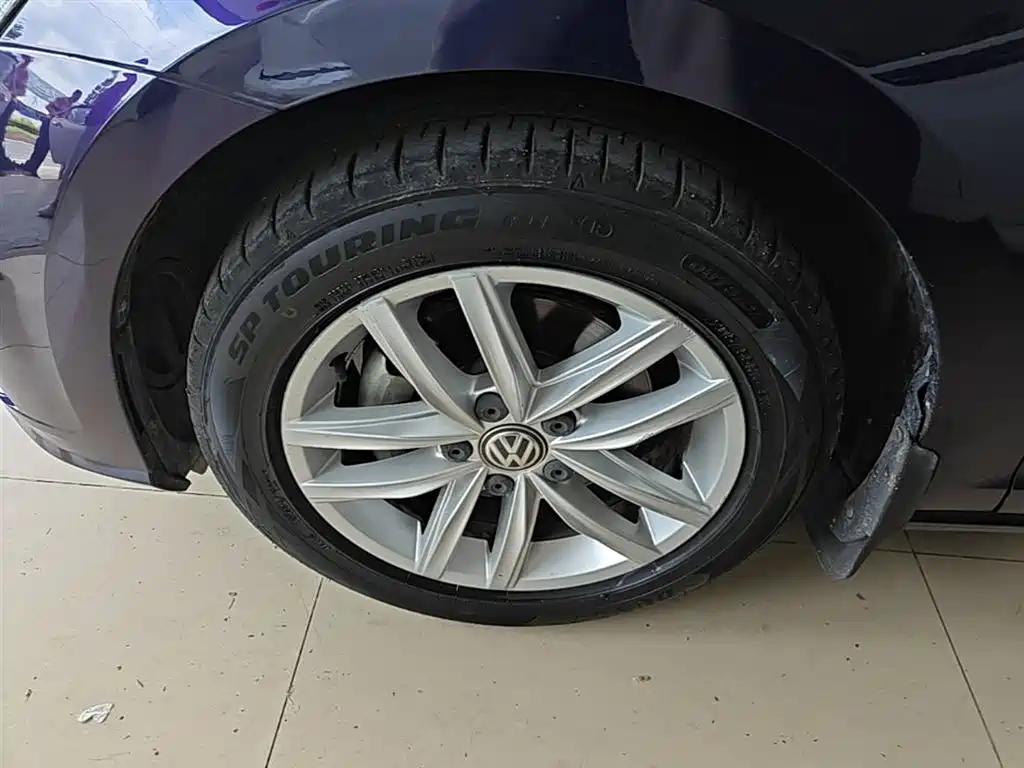 Golf 2018 1.6L automatic comfort type купить на сайте DeffCars