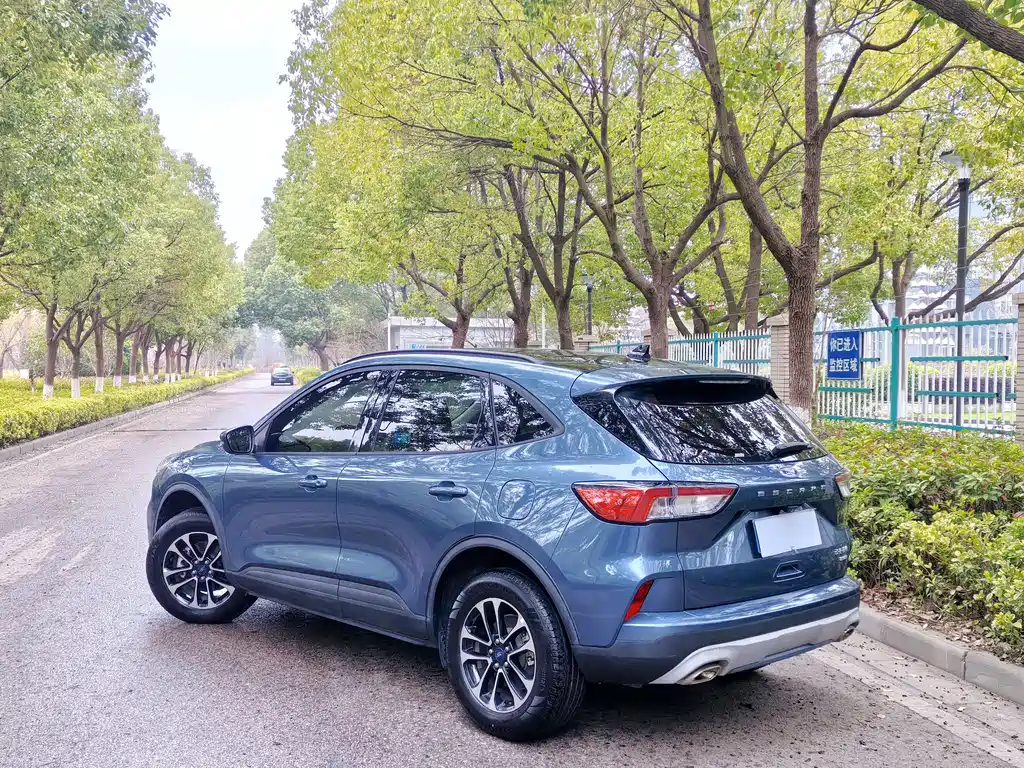 Ruiji 2020 EcoBoost 245 two-wheel drive leisure model купить на сайте DeffCars