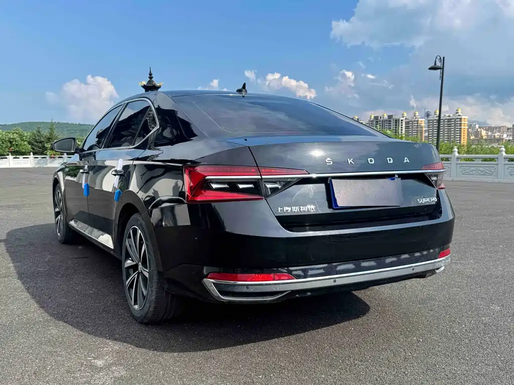 Superb 2022 TSI280 DSG Exclusive Edition купить на сайте DeffCars