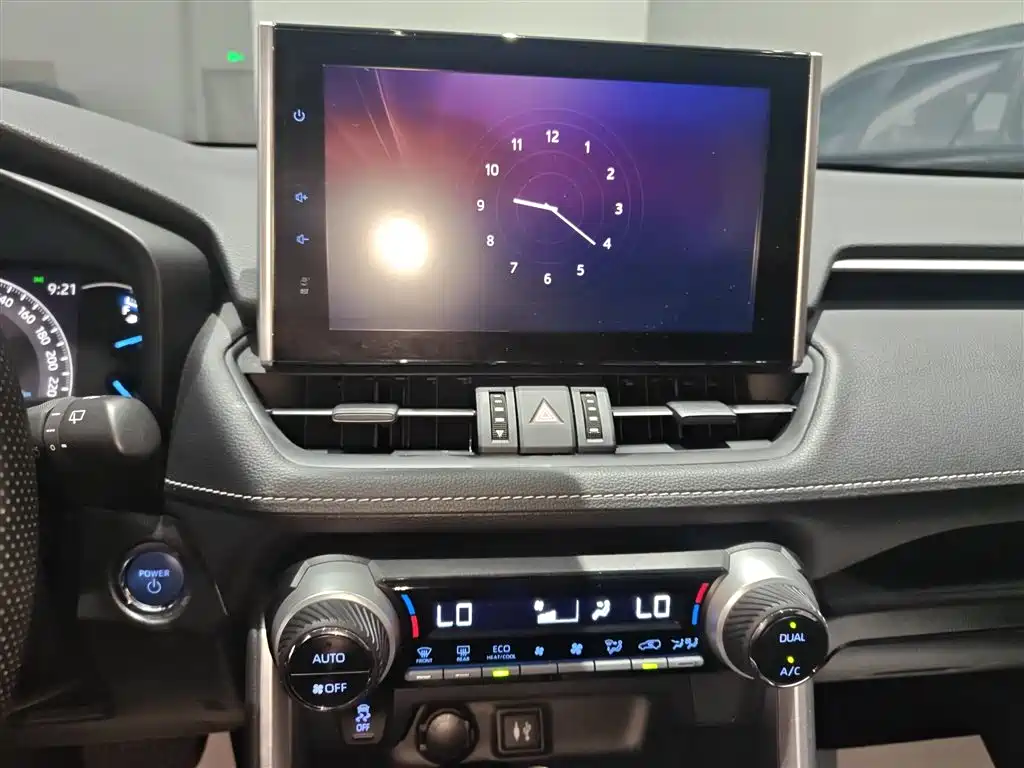 RAV4 Rongfang 2021 facelift dual engine 2.5L E-CVT two-wheel drive elite version купить на сайте DeffCars