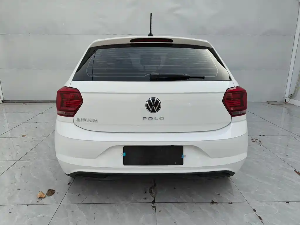 Polo 2023 facelift Plus 1.5L automatic indulgence version купить на сайте DeffCars