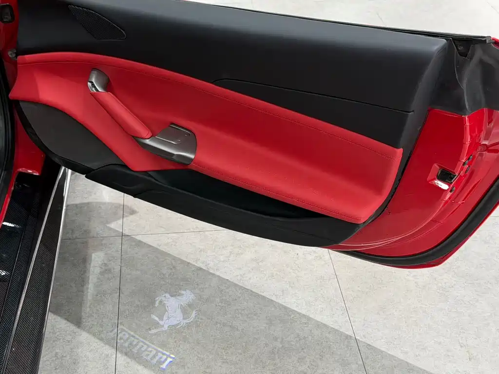 Ferrari 488 2015 GTB купить на сайте DeffCars