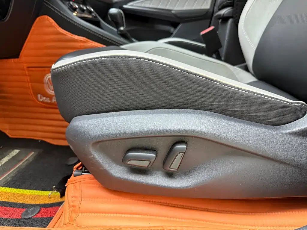 JETTA VS7 2022 280TSI automatic high-gloss version купить на сайте DeffCars