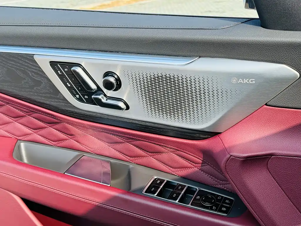 Cadillac CT6 2023 28T Platinum Type купить на сайте DeffCars