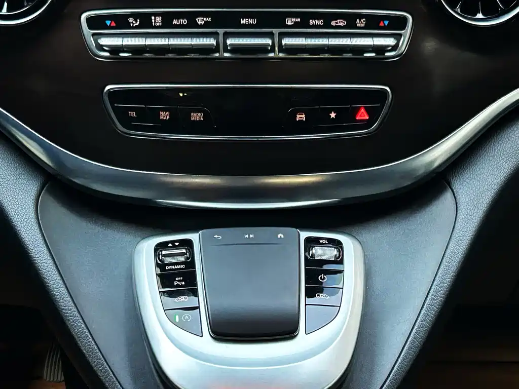 Mercedes-Benz V-Class 2021 V 260 Pilot Edition купить на сайте DeffCars