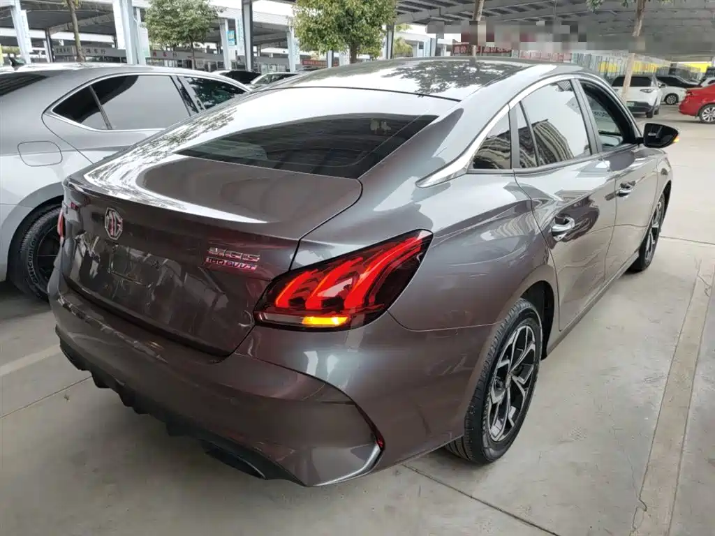 MG5 2021 facelift 180DVVT CVT Youth Deluxe Edition купить на сайте DeffCars