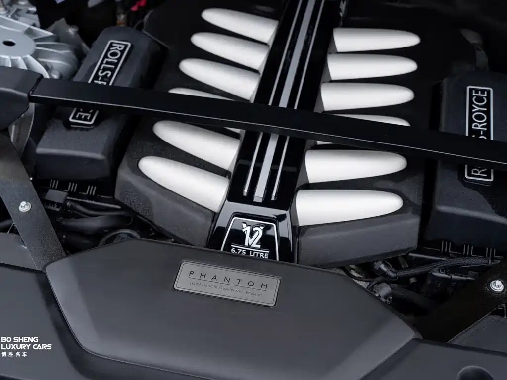 Phantom 2018 6.7T standard wheelbase version купить на сайте DeffCars