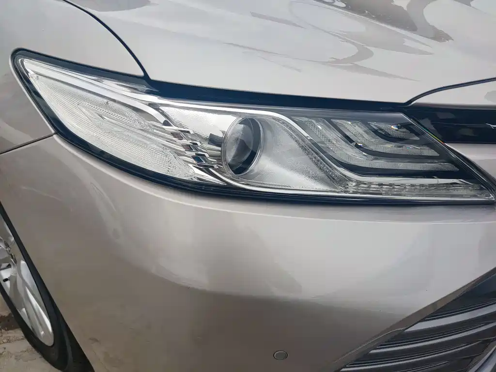 Camry 2019 2.0G Deluxe Edition National VI купить на сайте DeffCars