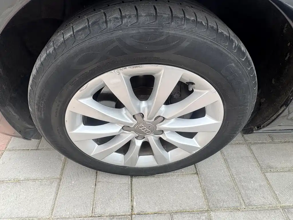 Audi A6L 2012 30 FSI Comfort купить на сайте DeffCars