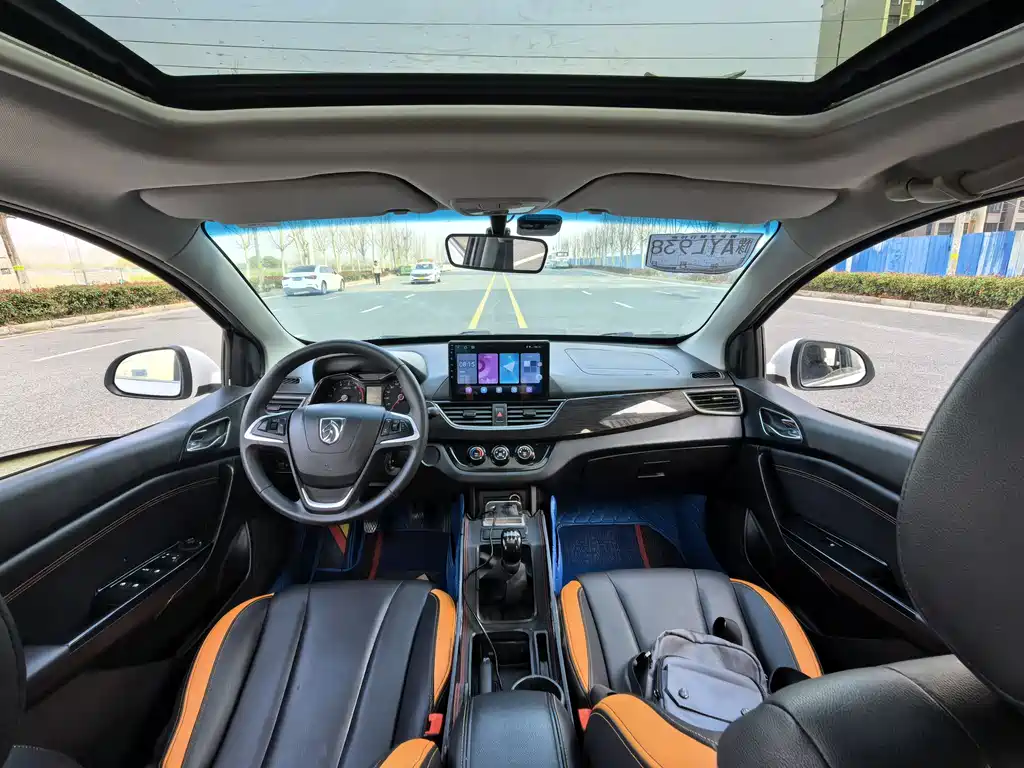 Baojun 310 2016 1.2L manual luxury model купить на сайте DeffCars