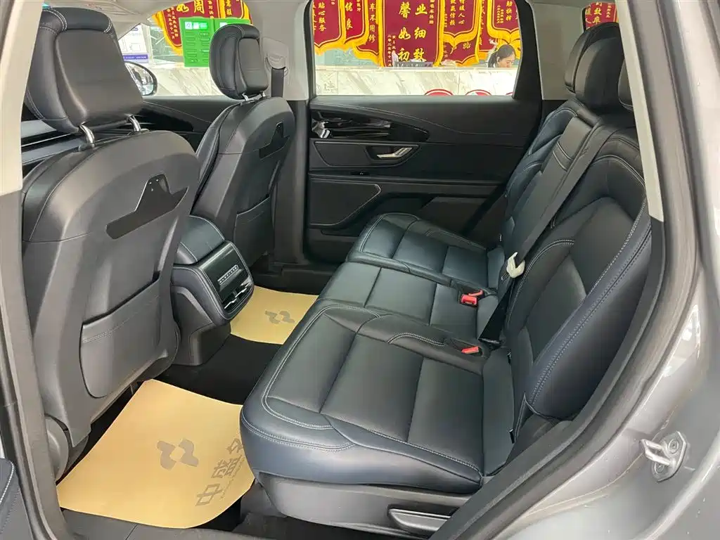 Voyager 2023 2.0T four-wheel drive premium version купить на сайте DeffCars