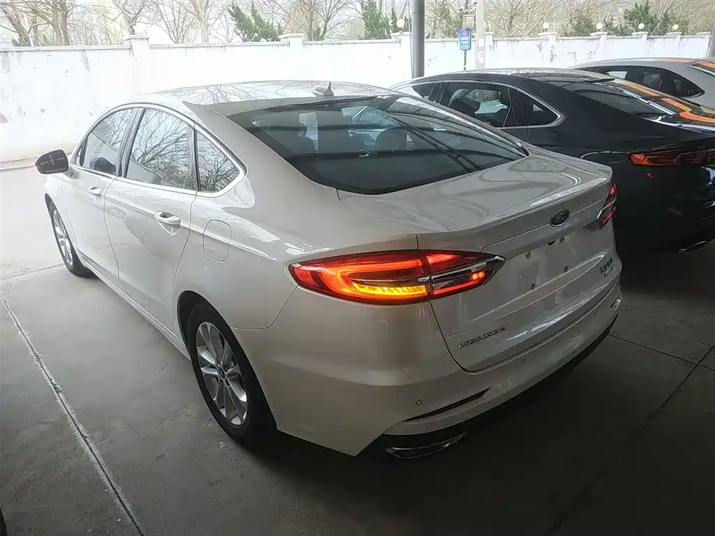 Mondeo 2020 EcoBoost 200 Fashion Model купить на сайте DeffCars