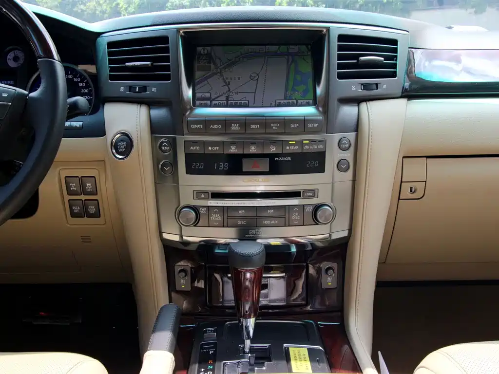 Lexus LX 2012 Model 570 купить на сайте DeffCars