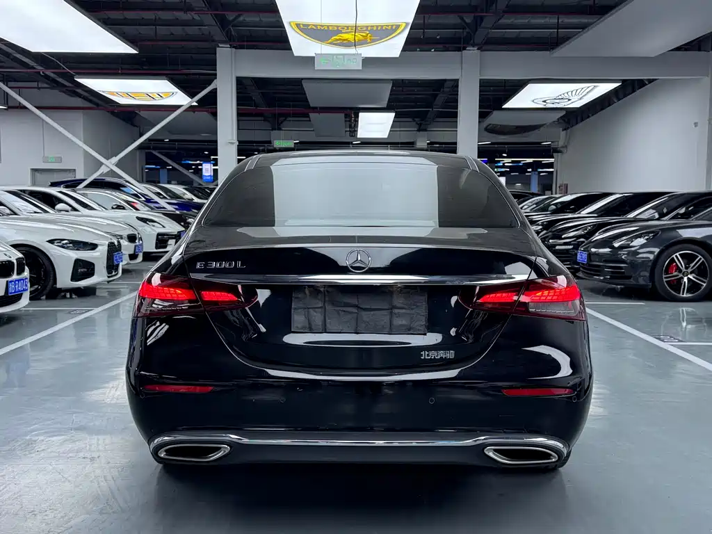 Mercedes-Benz E-Class 2023 E 300 L Luxury Model купить на сайте DeffCars