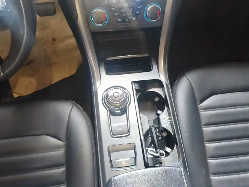 Mondeo 2018 EcoBoost 180 Smart Control Fashion National VI купить на сайте DeffCars