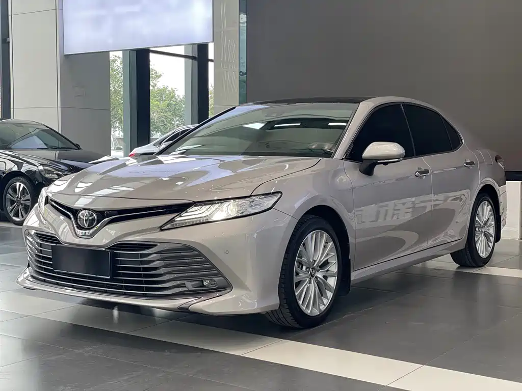 Camry 2021 2.5G Deluxe Edition купить на сайте DeffCars