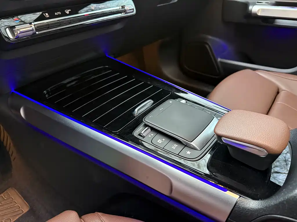 Mercedes-Benz GLB 2022 GLB 200 Dynamic купить на сайте DeffCars