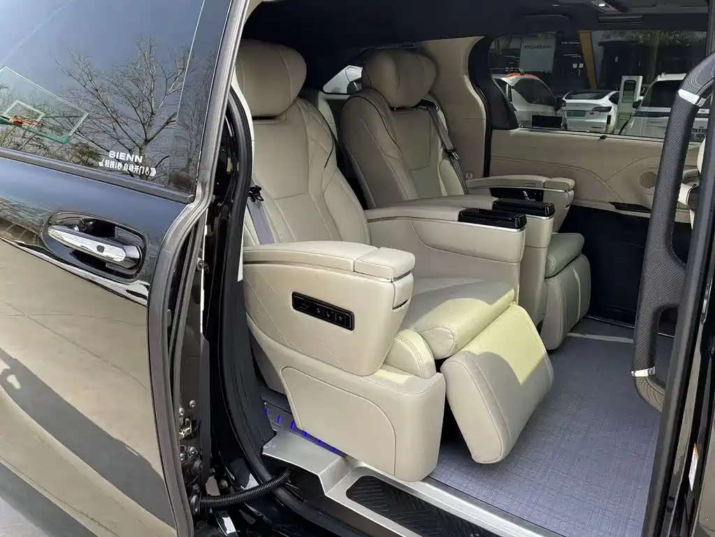 SIENNA 2024 2.5L hybrid four-wheel drive premium version купить на сайте DeffCars