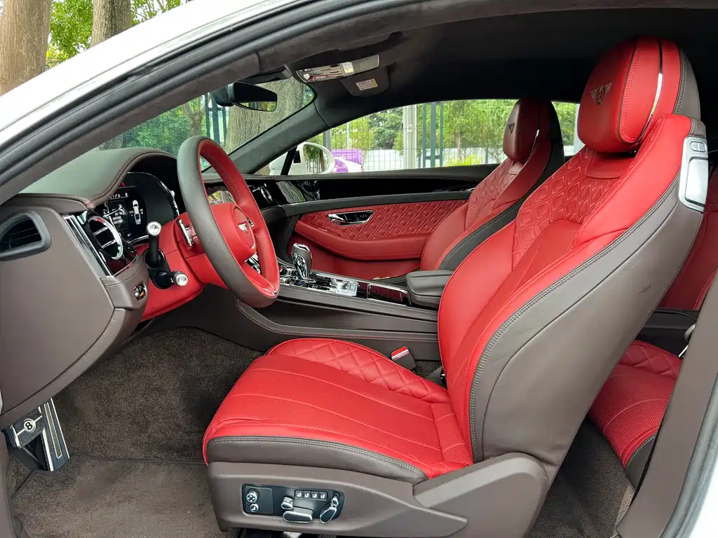 Continental 2022 4.0T GT V8 купить на сайте DeffCars