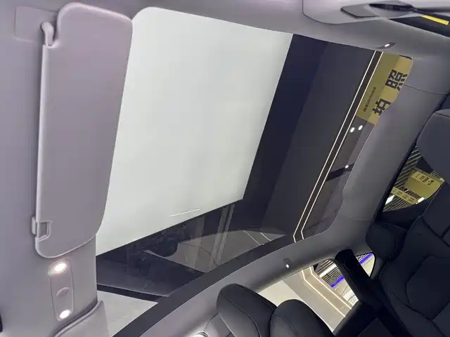 Model Y 2025 rear-wheel drive version купить на сайте DeffCars