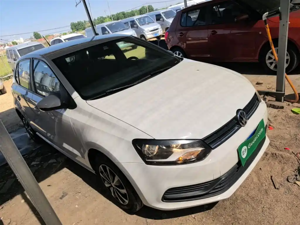 Polo 2016 1.4L manual fashion model купить на сайте DeffCars
