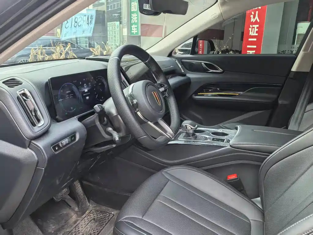 Hongqi HS3 PHEV 2025 117km Jinwei Edition купить на сайте DeffCars