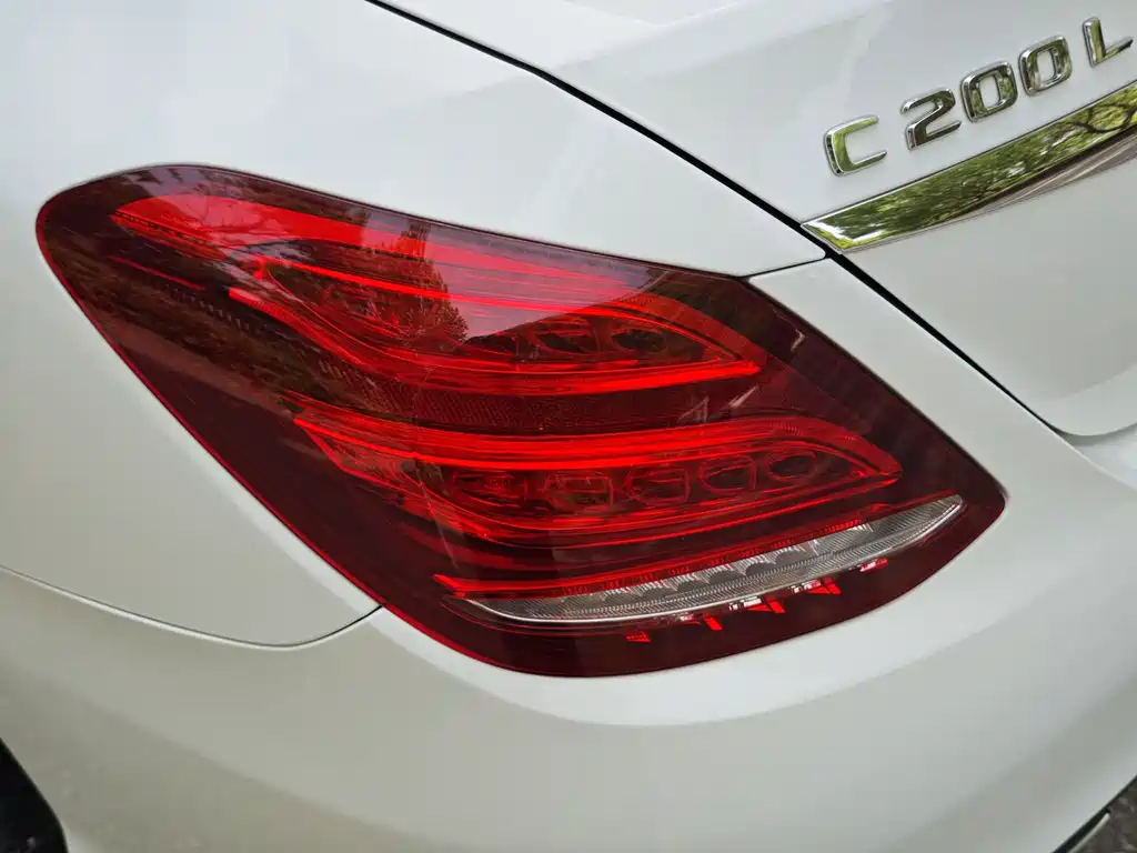 Mercedes-Benz C-Class 2018 C 200 L Sports Edition купить на сайте DeffCars