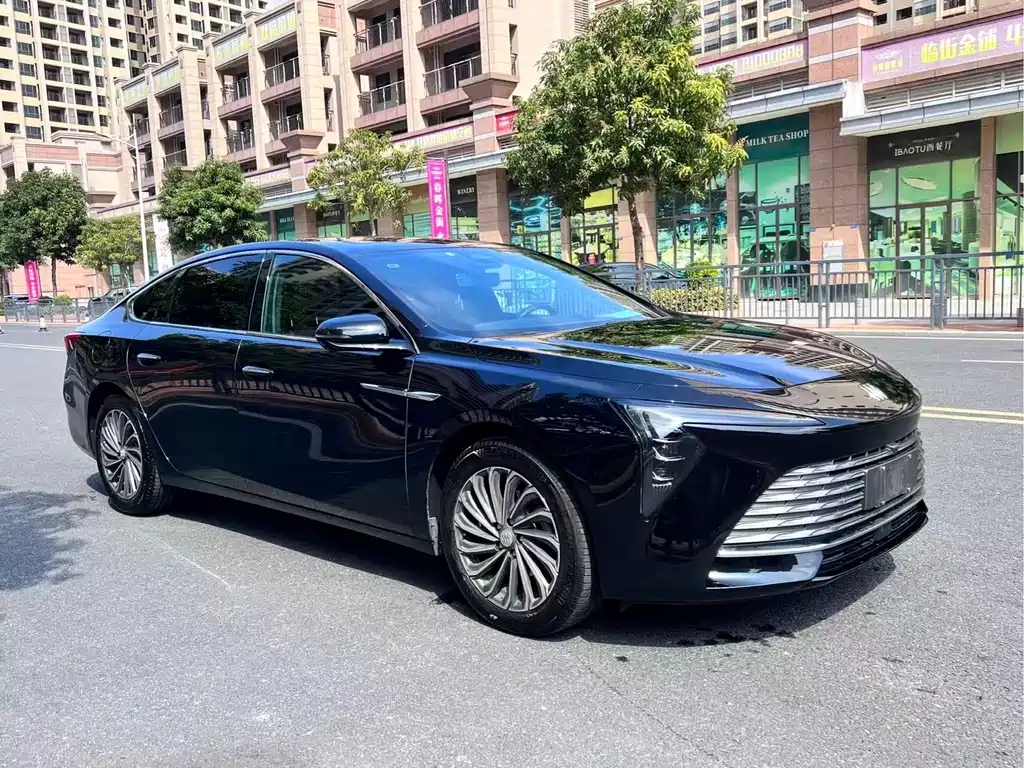 LaCrosse 2023 28T Yuezun Edition купить на сайте DeffCars