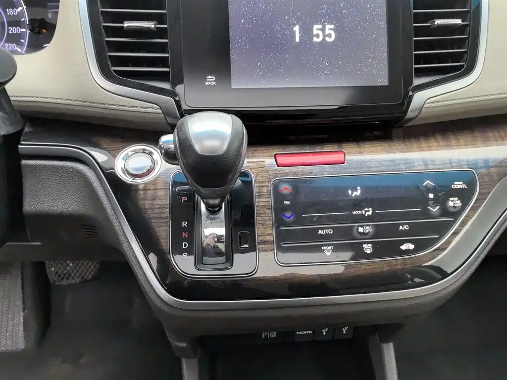 Odyssey 2017 2.4L Deluxe Edition купить на сайте DeffCars