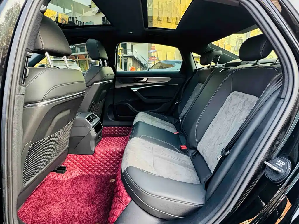 Audi A6L New Energy 2020 55 TFSI e quattro купить на сайте DeffCars