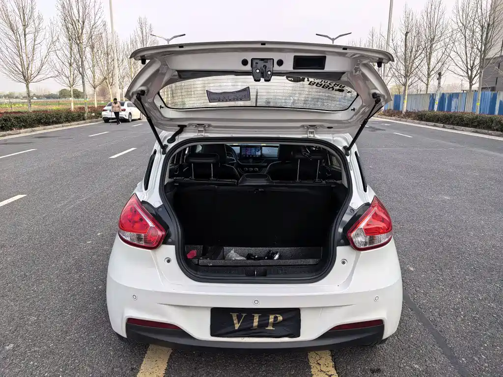 Baojun 310 2016 1.2L manual luxury model купить на сайте DeffCars