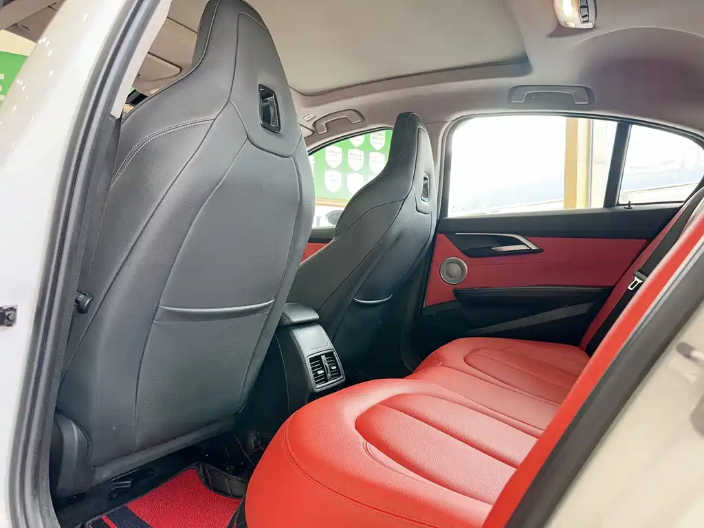 BMW 1 Series 2021 125i M Sports Night Edition купить на сайте DeffCars
