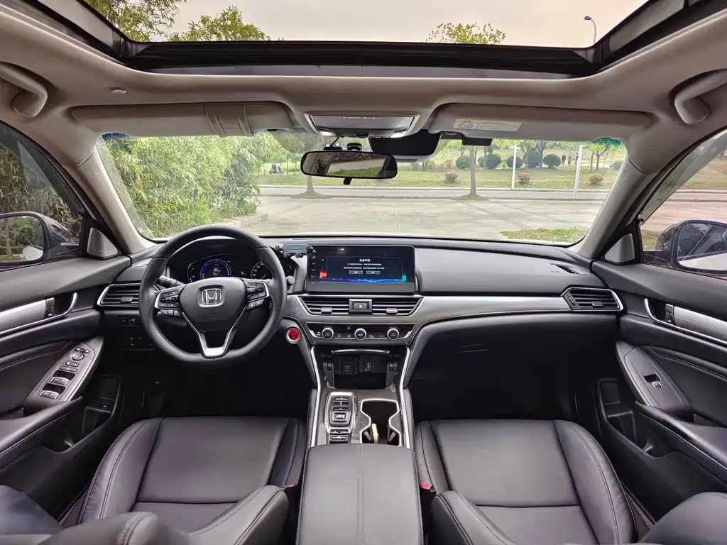 Accord 2022 Sharp Hybrid 2.0L Sharp Collar Edition купить на сайте DeffCars
